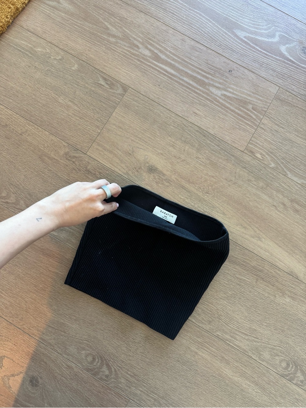 Babaton Black Ribbed Strapless Tube Top